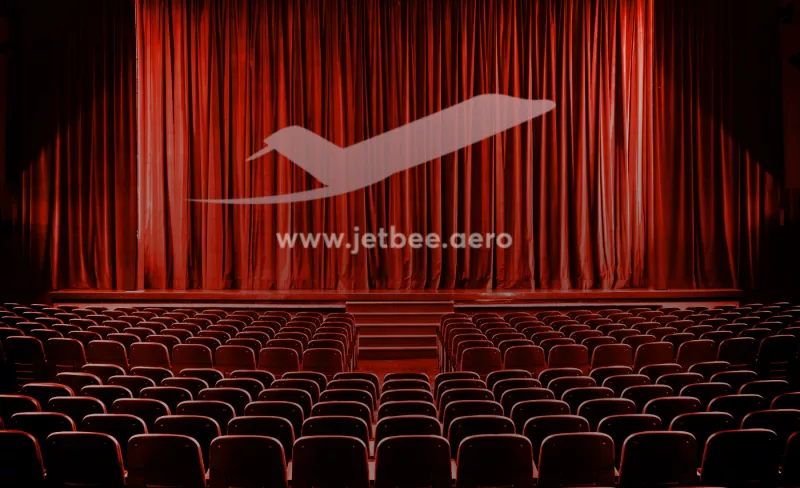 Karlovarský filmový festival s Jetbee